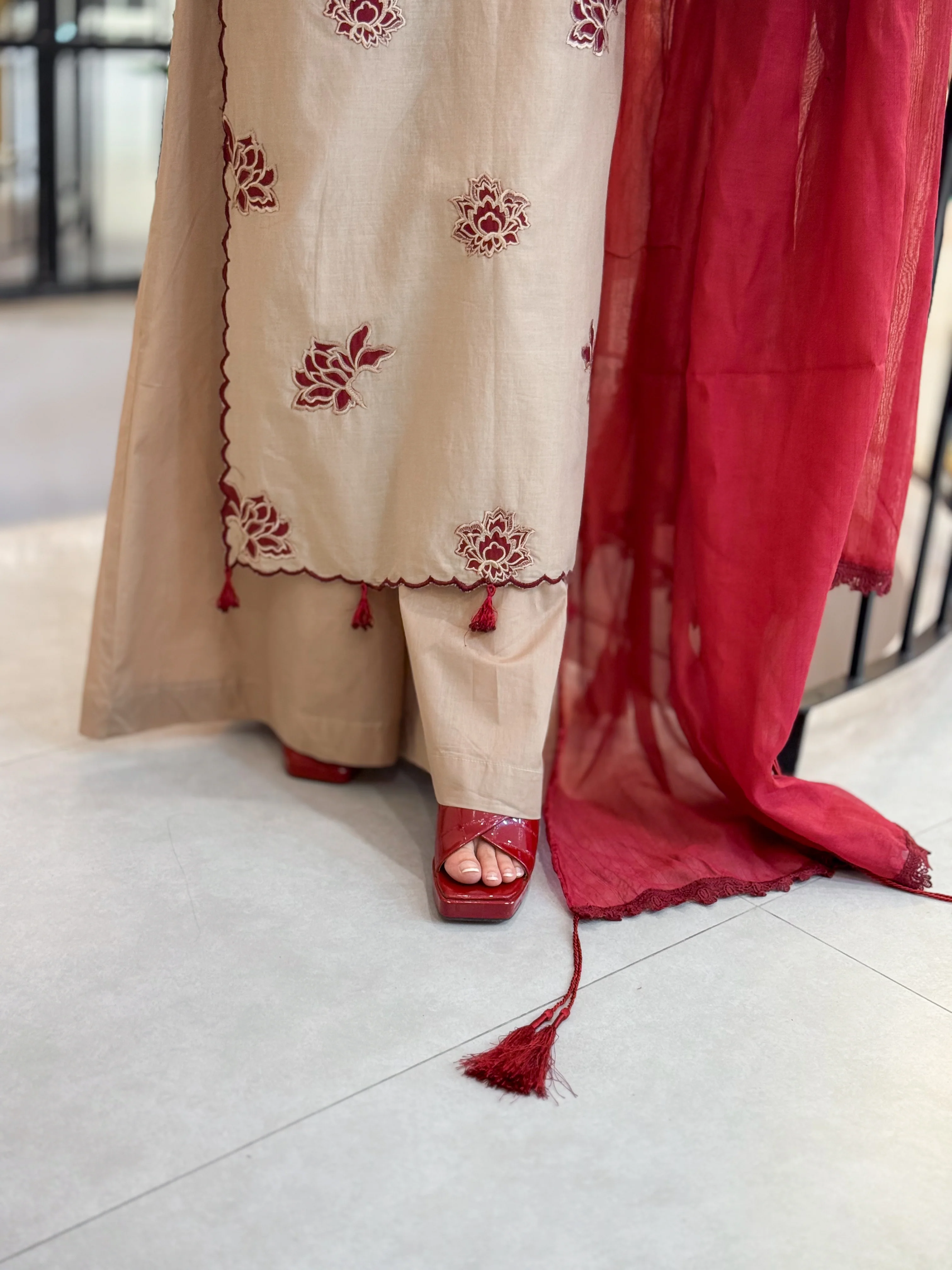 Crimson Bloom 3pc Suit