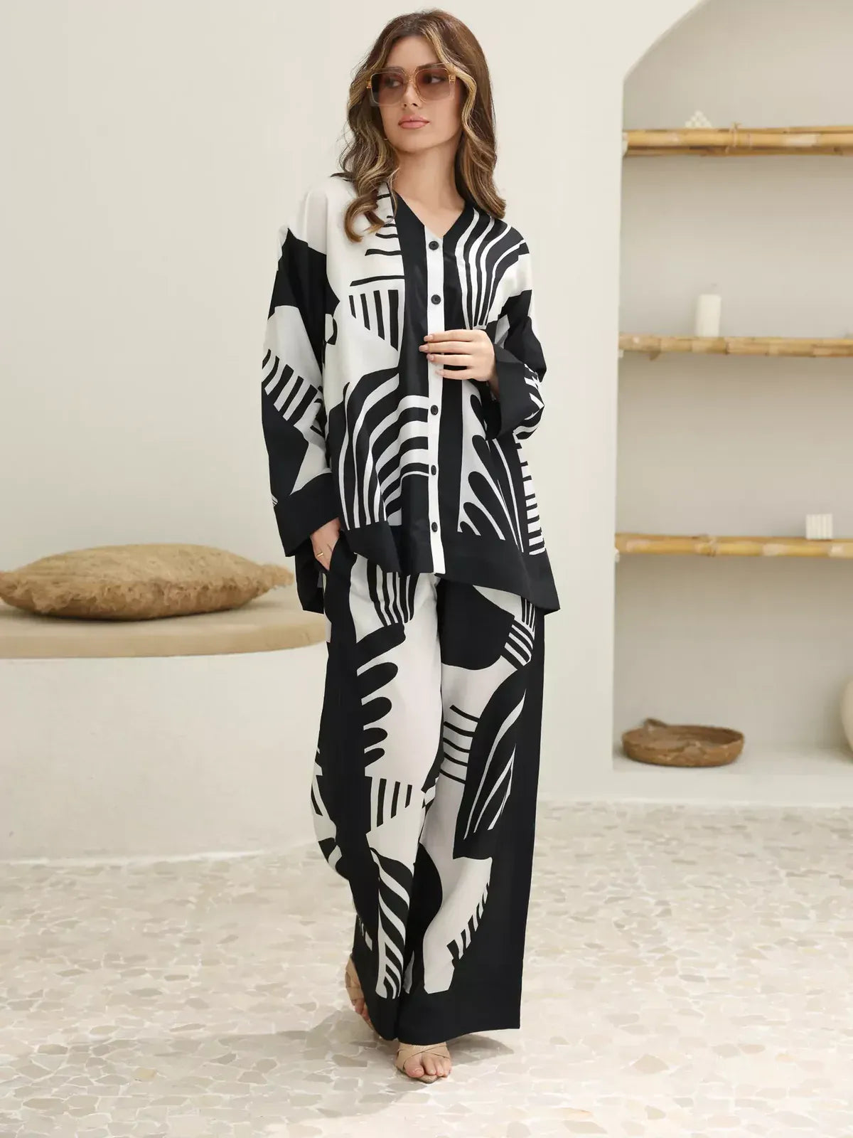 Kuroba Black And White